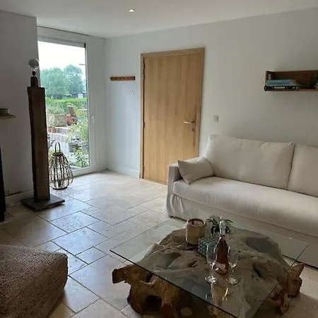 Lumineux Et Chaleureux Avec Piscine Estivale *