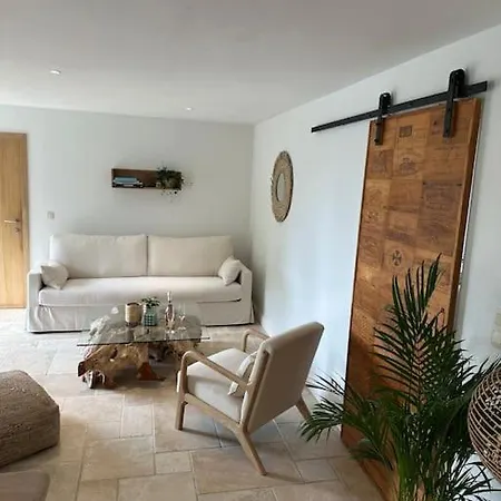 Lumineux Et Chaleureux Avec Piscine Estivale Ferienhaus Ramillies