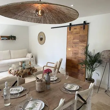 Lumineux Et Chaleureux Avec Piscine Estivale Ramillies