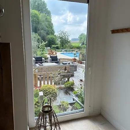 Lumineux Et Chaleureux Avec Piscine Estivale *