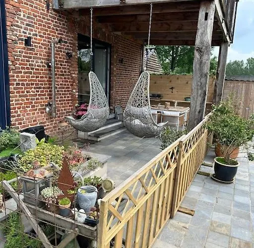 Lumineux Et Chaleureux Avec Piscine Estivale *