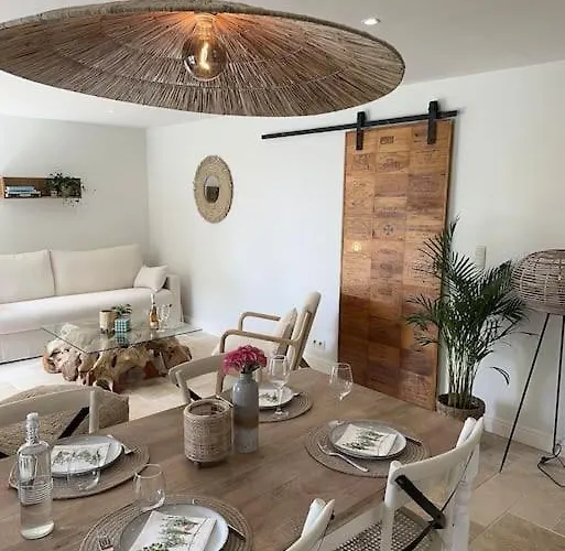 Lumineux Et Chaleureux Avec Piscine Estivale Ramillies