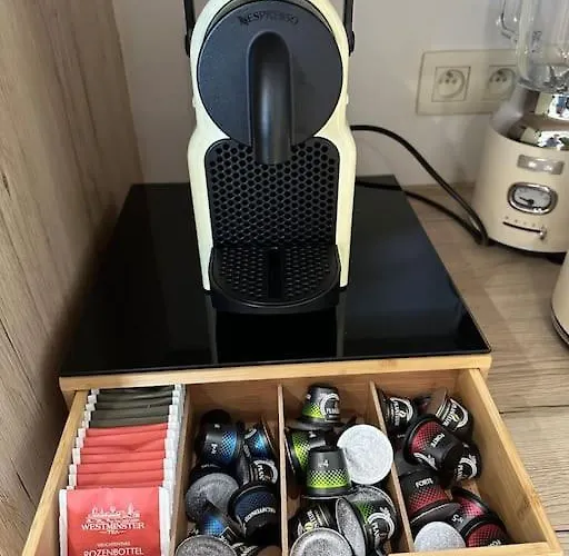 Vakantiehuis Lumineux Et Chaleureux Avec Piscine Estivale Ramillies