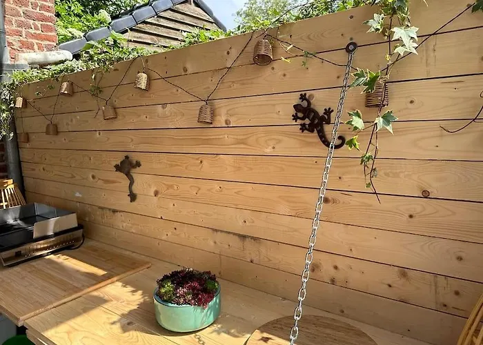 Lumineux Et Chaleureux Avec Piscine Estivale Ramillies