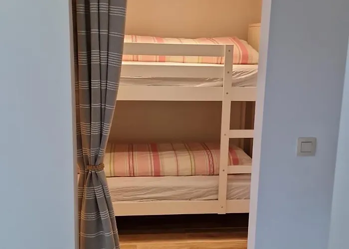 Lumineux Et Chaleureux Avec Piscine Estivale Ramillies